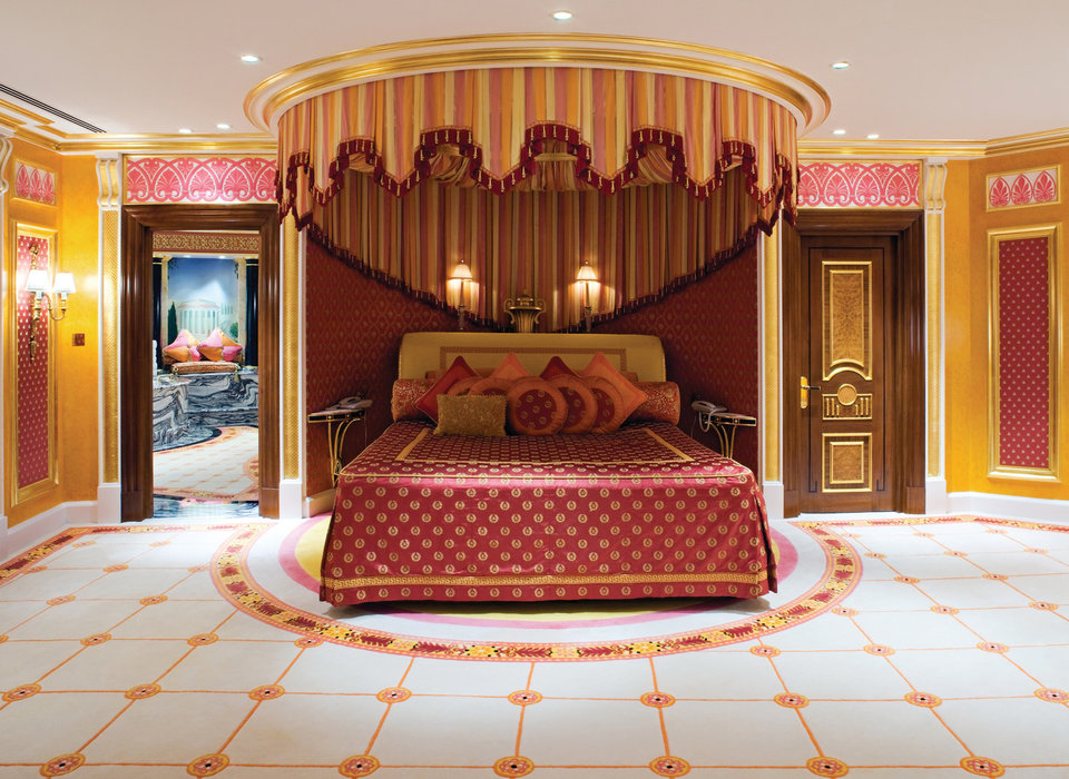 bedroom-dubai-hotels-luxury-travel